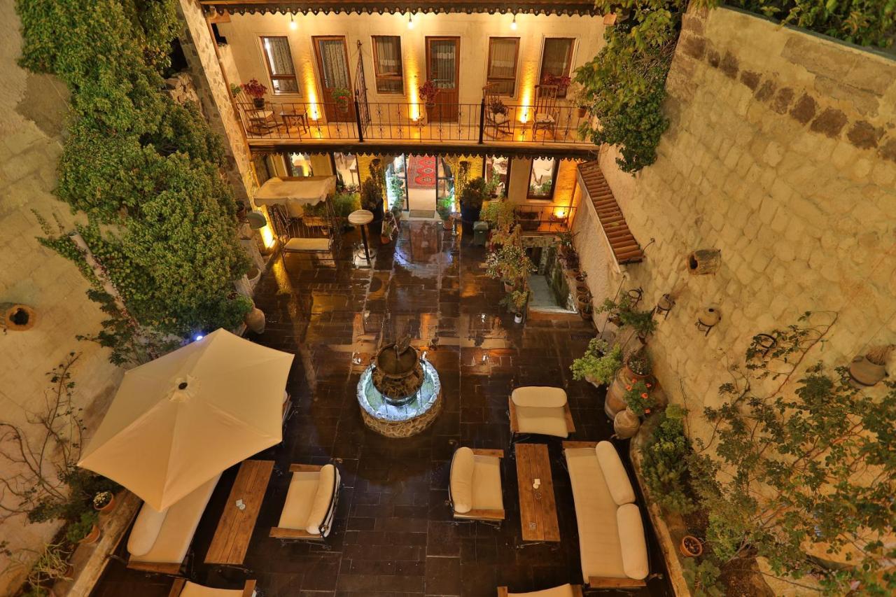 Aja Cappadocia Cave Hotel Урґюп Екстер'єр фото