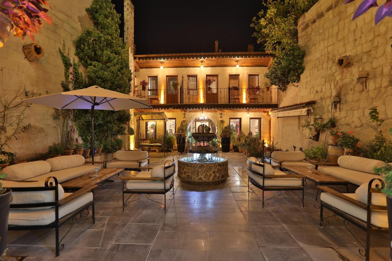 Aja Cappadocia Cave Hotel Урґюп Екстер'єр фото