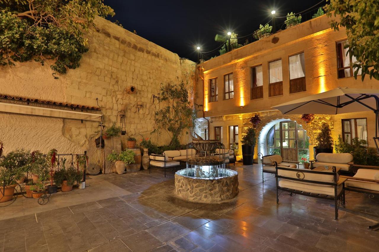Aja Cappadocia Cave Hotel Урґюп Екстер'єр фото