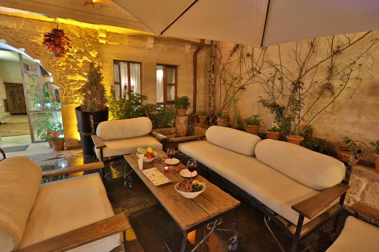 Aja Cappadocia Cave Hotel Урґюп Екстер'єр фото